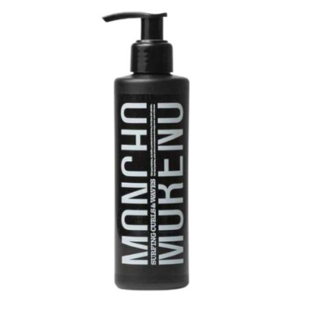 MONCHO MORENO Surfing Curls & Waves